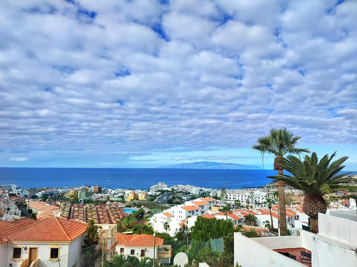 Aloha Chill Out Daire Costa Adeje